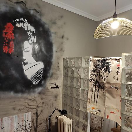 Hostal Hispalense Madrid Bagian luar foto