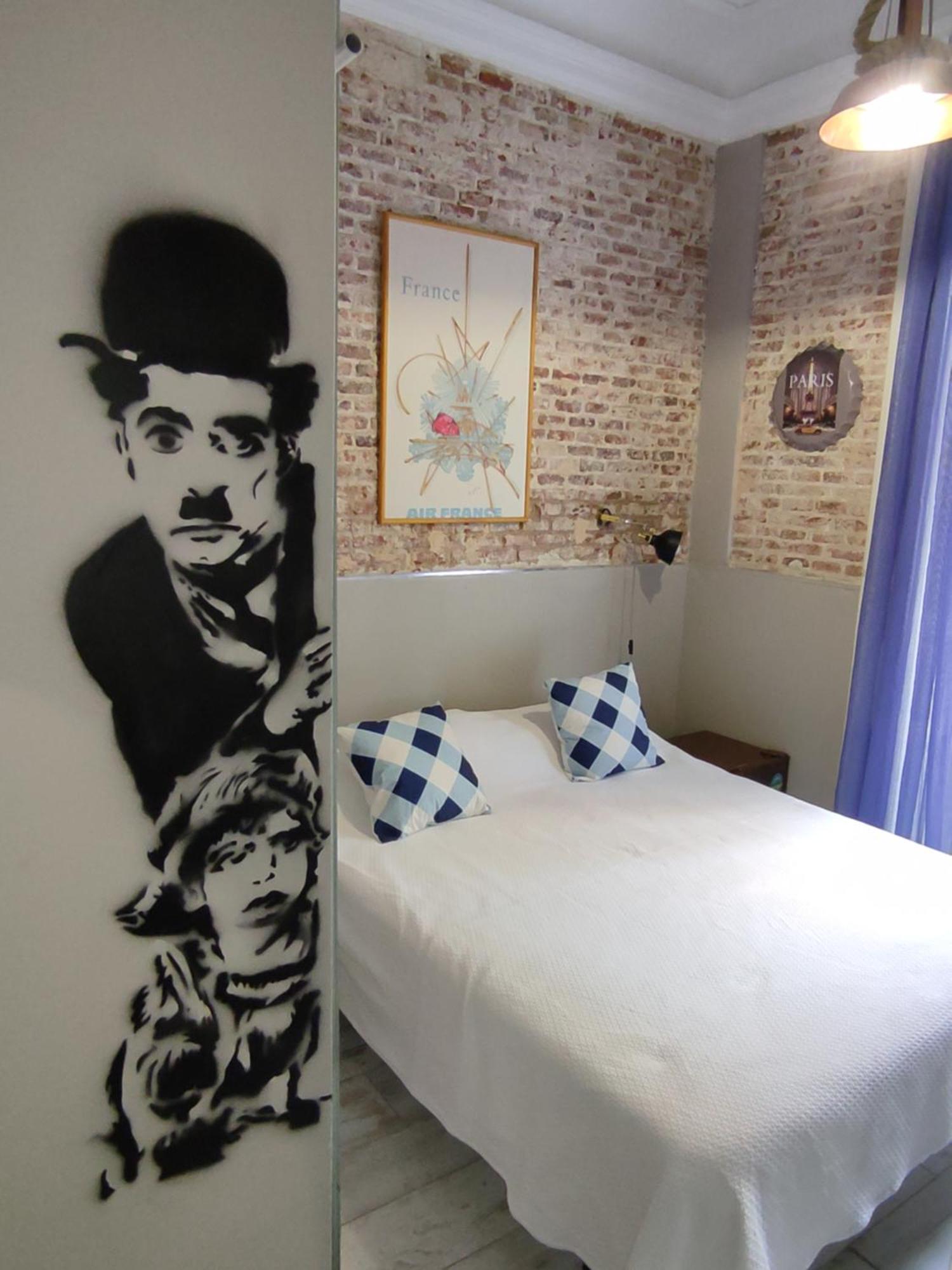 Hostal Hispalense Madrid Bagian luar foto