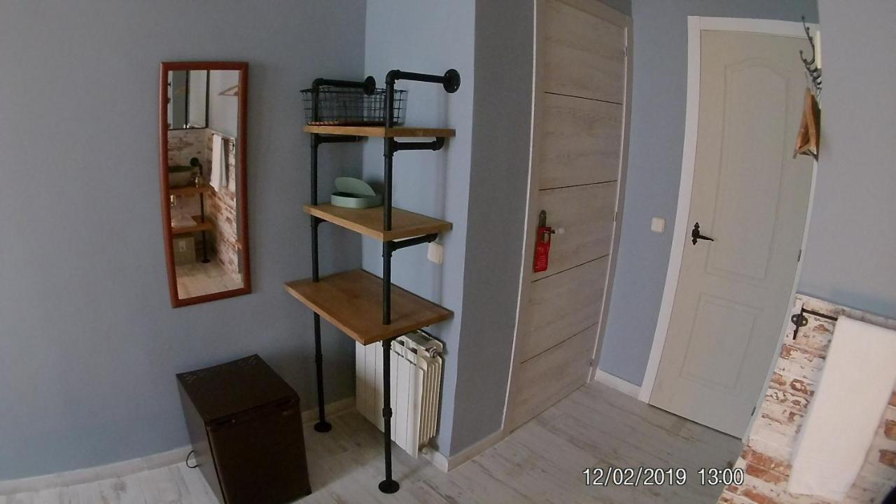 Hostal Hispalense Madrid Bagian luar foto