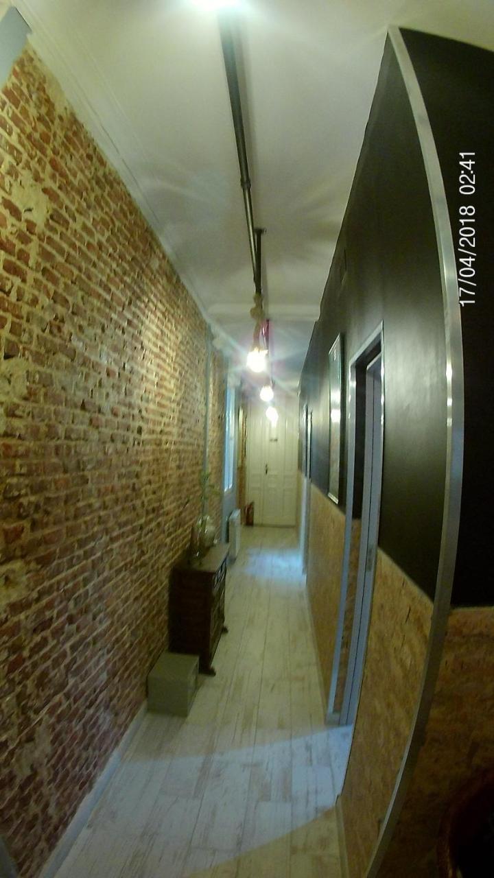 Hostal Hispalense Madrid Bagian luar foto